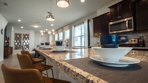 Dining - PROMO Captivating 5 BR Villa with Pool,Resort - by Blue Sky Villas (Davenport)