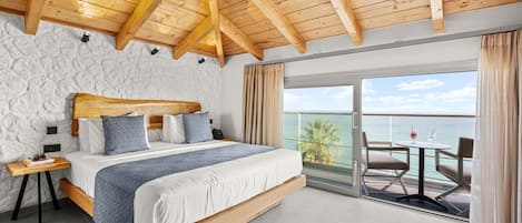 Sea View Junior Suite | Allergikerbettwaren, Zimmersafe, Verdunkelungsvorhänge
