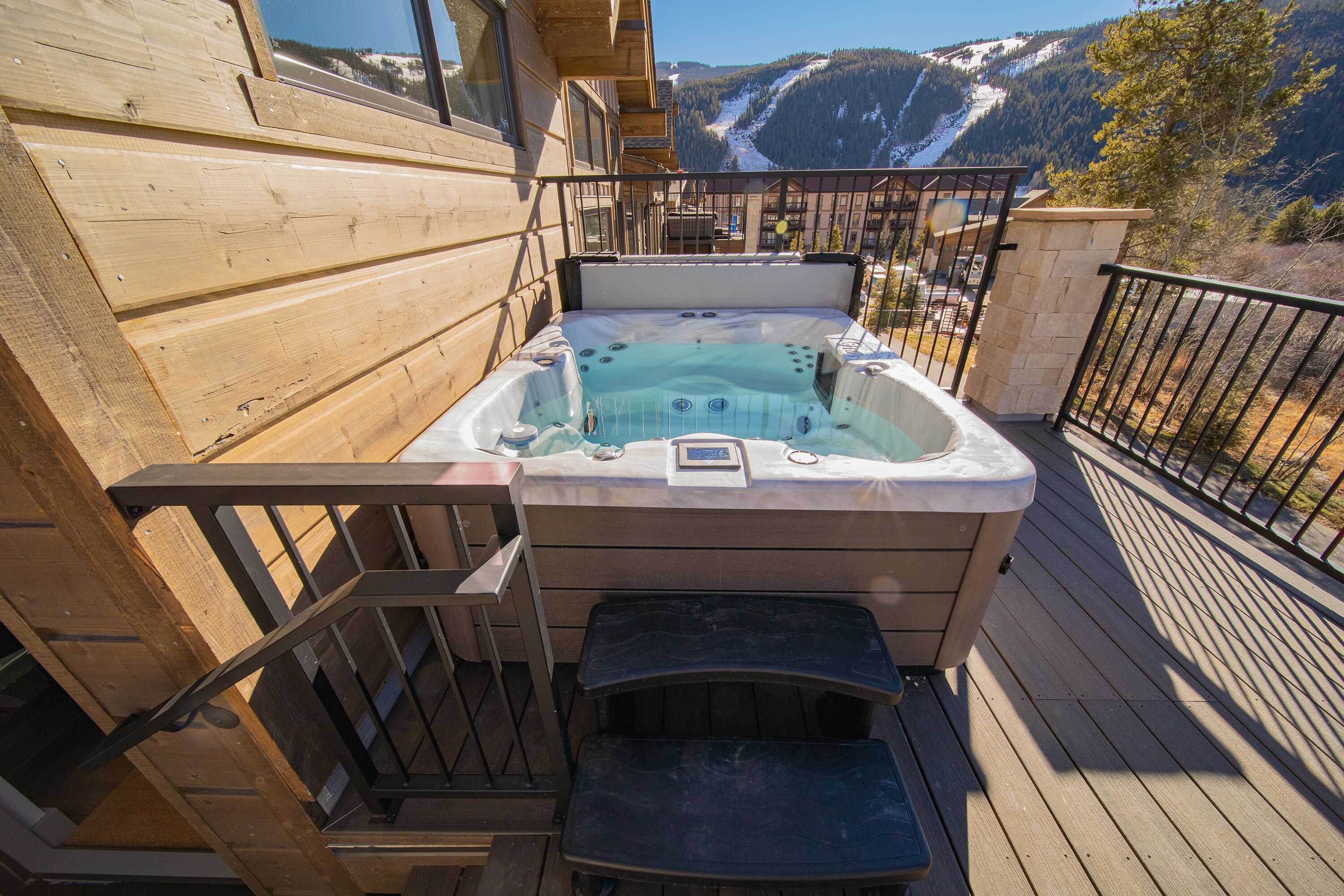 Bain à remous extérieur