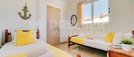 2 chambres, fer et planche Ă repasser, Wi-Fi, draps fournis