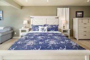 4 chambres, fer et planche à repasser, Wi-Fi gratuit, draps fournis