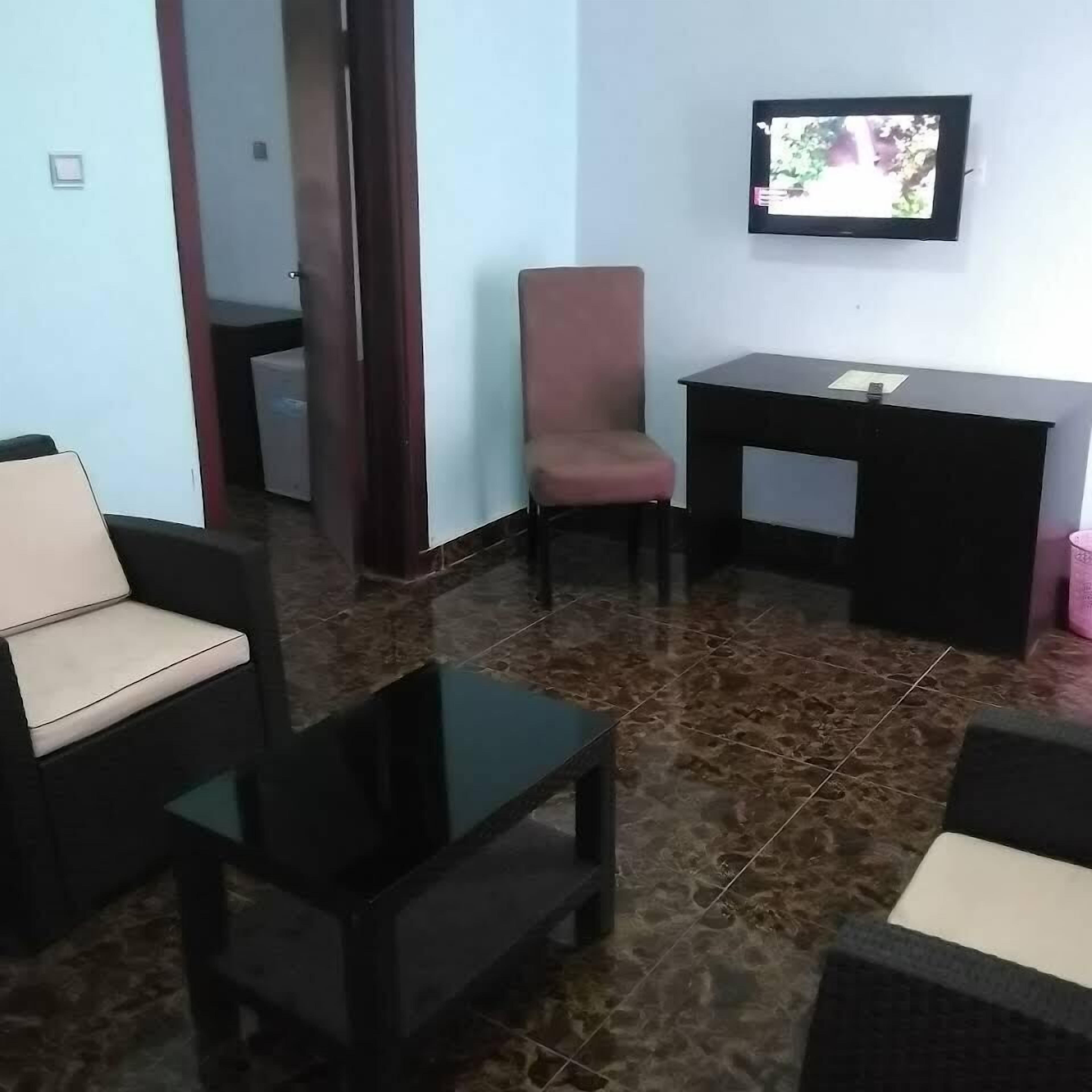 Phòng đơn phong cách cổ điển | Khu phòng khách