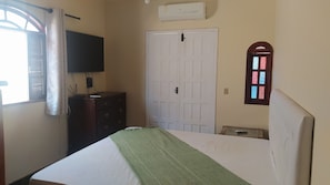 3 quartos, Wi-Fi de cortesia, roupa de cama