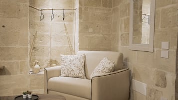 Comfort Triple Room, Ensuite | Interior