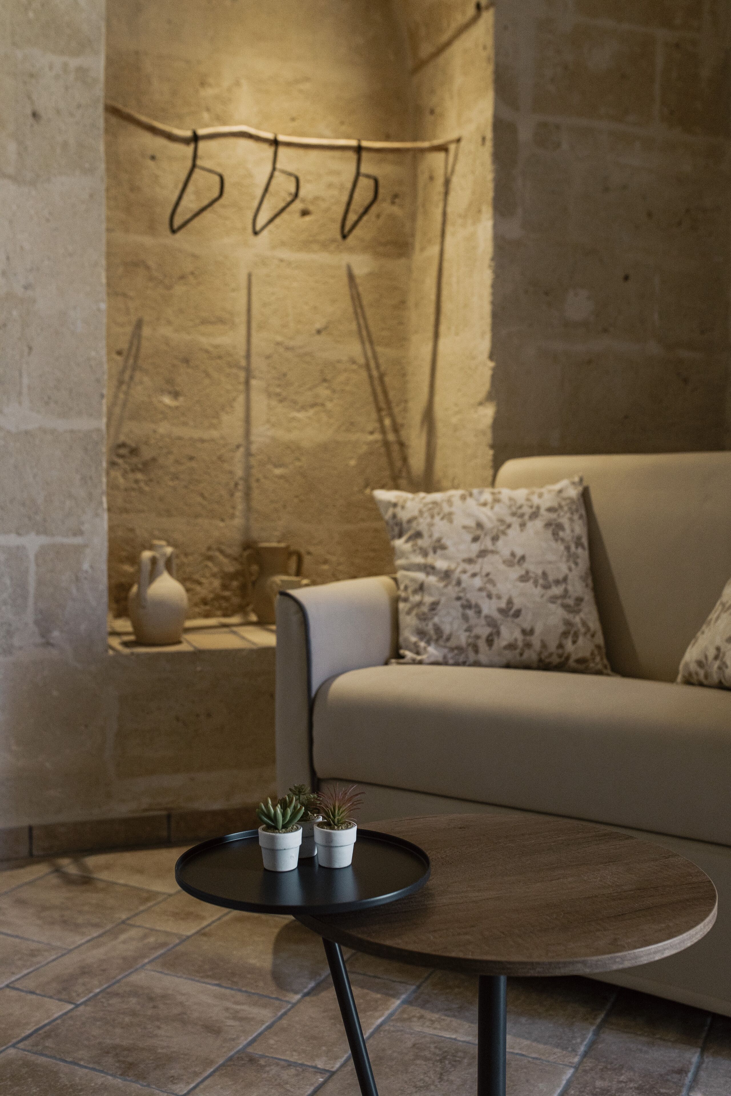 Quarto triplo conforto, suíte | Parte interna