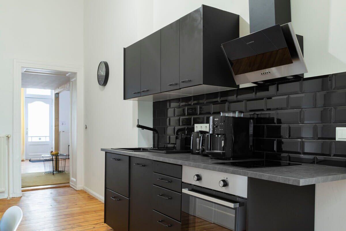 Refrigerador, horno, parrilla de estufa y lavavajillas 