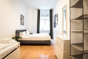 2 Schlafzimmer, Bügeleisen/Bügelbrett, WLAN, Bettwäsche