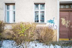 Exterior detail - Shabby Chic plus Self CheckIn plus Free Street Parking (Berlin)
