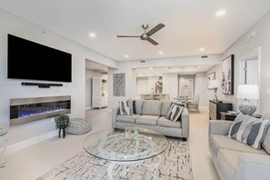 TV, fireplace