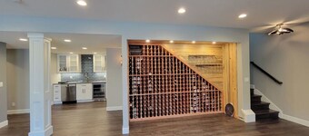 Luxury home near mountains, Boulder and Denver.  Under an hour to ski resorts!