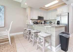 Fridge, microwave, oven, dishwasher - 🌊Phoenix Orange Beach II 2303 - Beautiful Beachfront Condo in BRAND NEW PhOB2!🌊 (Orange Beach)