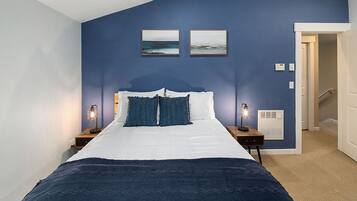 3 bedrooms, iron/ironing board, travel crib, free WiFi