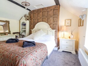 4 bedrooms, individually decorated, individually furnished, free WiFi - Neuadd Wen (Corwen)