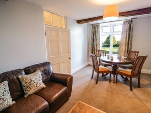 Cottage | Interior - Lea Farm House (Kidderminster)