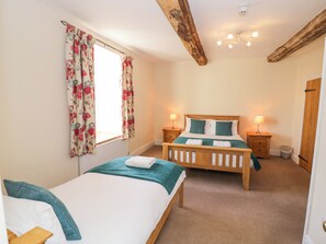 Cottage | 10 kamar tidur dan didekorasi berbeda-beda