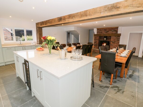 Cottage | Interior - Lea Farm House (Kidderminster)