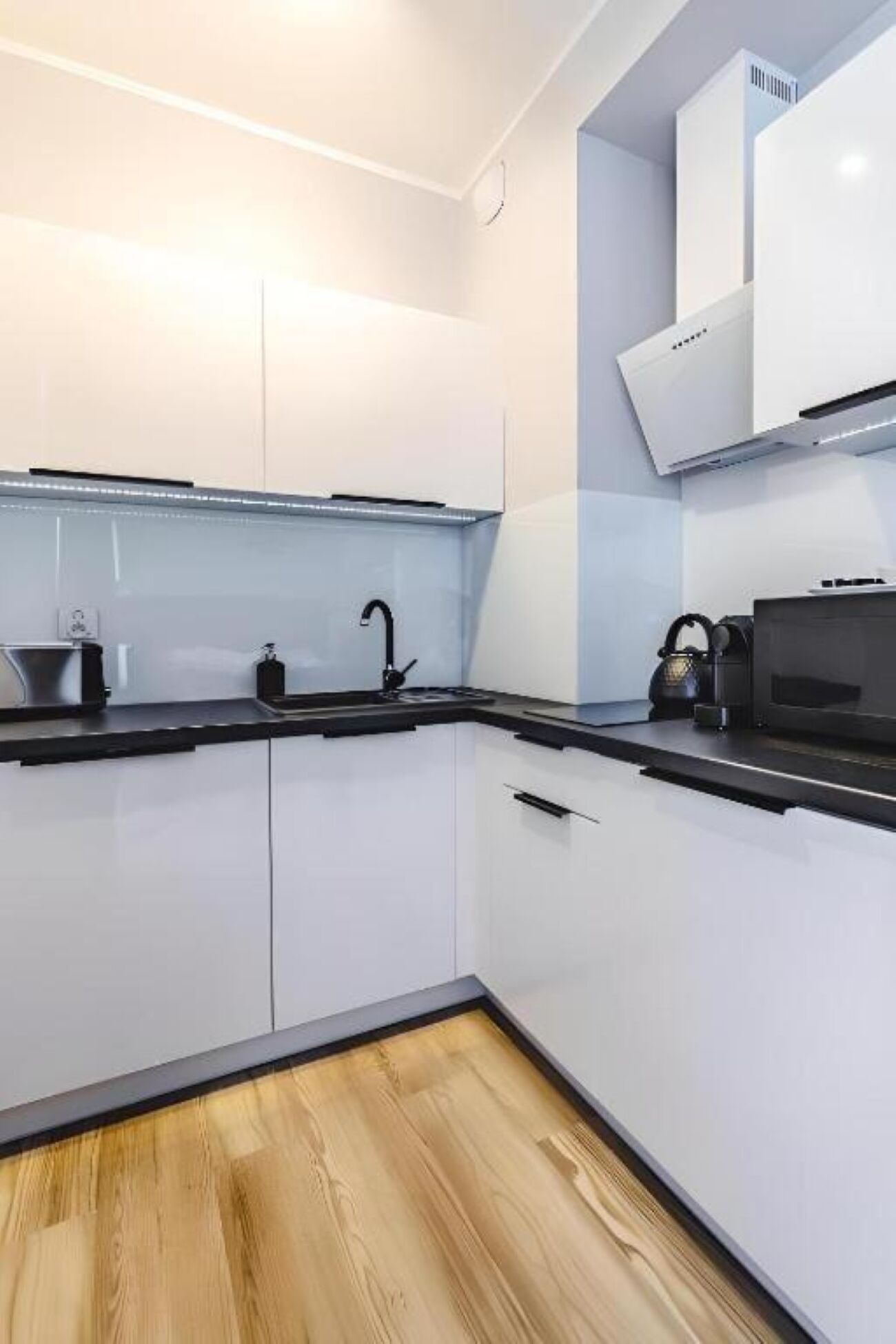 premium apartment, 1 queen bed with sofa bed | private kitchen | fridge, microwave, stovetop, dishwasher