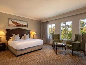 Privilege, 客房, 1 张双人床 | 客房内保险箱、特色家居、办公桌、笔记本电脑工作区