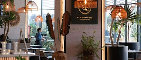 Breakfast, lunch, dinner served; international cuisine, pool views