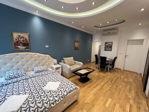 In-room dining - Belgrade Center Apartment Lux III (Belgrade)