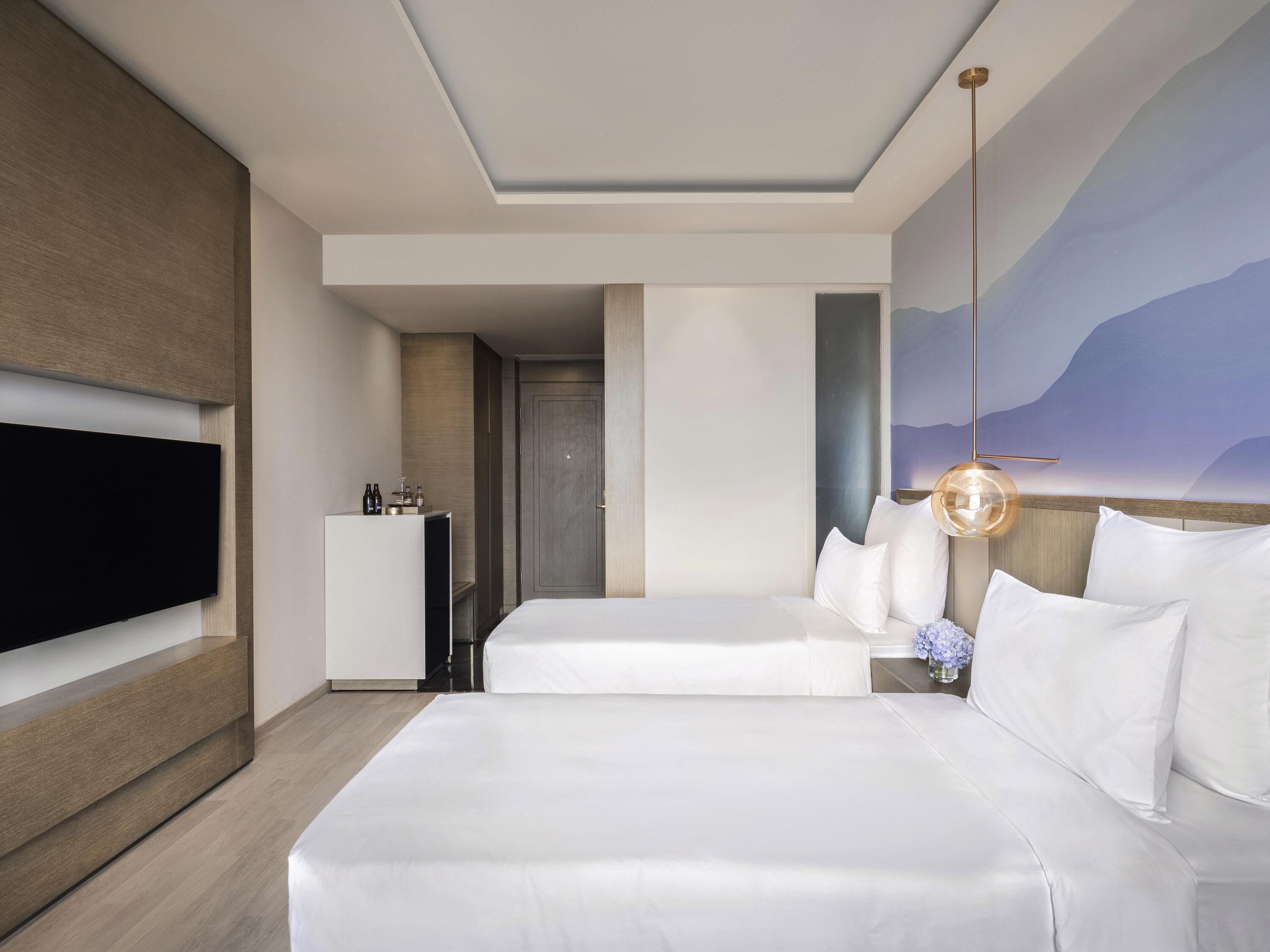 Minibar, in-room safe, desk, soundproofing