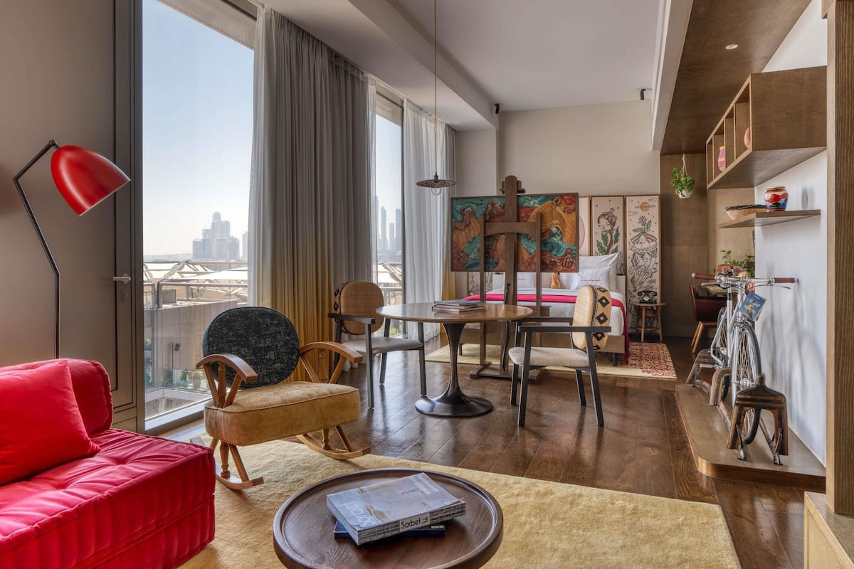 Svit - 1 kingsize-säng | Sängtillbehör av högsta kvalitet och gratis produkter i minibar