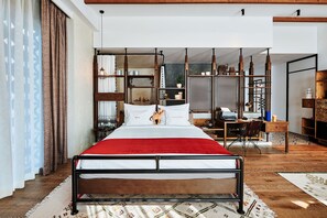 Premium bedding, free minibar, in-room safe, individually decorated