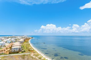 Beach nearby - P4-1209 Surrender to the Sunsets with Gulf Views at Portofino! (Pensacola Beach)