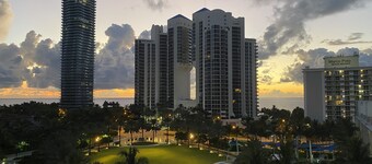 Lovely Home! Paradise at Sunny Isles Beach! 2BD/2BTH Ocean View Beach Condo.