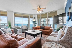 TV - P1-1104 - Great 3B at Portofino - Close to Beach! (Pensacola Beach)