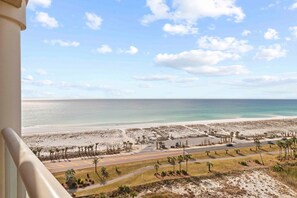 Beach nearby - P1-1104 - Great 3B at Portofino - Close to Beach! (Pensacola Beach)