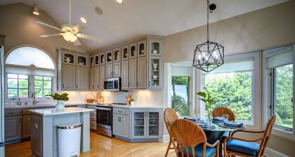 Ski Mountain Spacious Home with Views