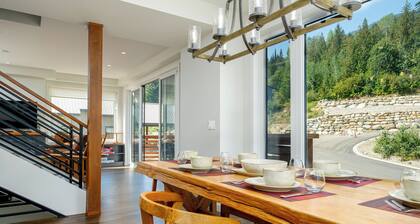 Stunning Ski In, Ski Out at Red Resort