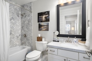 Bathtub