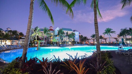 3 Bedroom - Harborside Resort at Atlantis - Full Resort Access