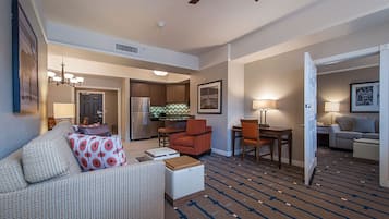 TV, fireplace, DVD player