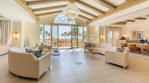 2 Bedroom - Marriott's Newport Coast Villas - Full Resort Access