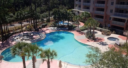 Courtyard View - 3 Bedroom - Marriott's SurfWatch - Full Resort Access