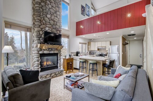 Three Kings Ski Condo - Close to Park City Mountain - On Bus Route