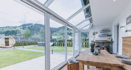 Spa Chalet - Garden Lodge, garden & wellness