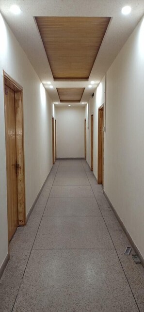 Interior - Hotel Al-Farooq (Rawalpindi)