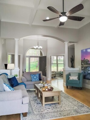 Smart TV, video games, offices, computer monitors