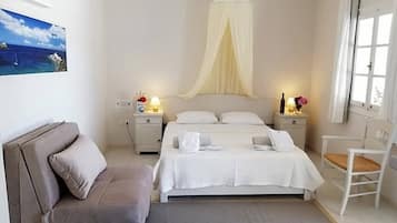 Kahden hengen comfort-huone | Allergiatestatut vuodevaatteet, pillowtop-patjalliset sängyt