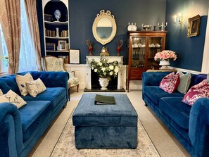 Nhà Deluxe, phòng tắm riêng, quang cảnh thành phố | Lounge