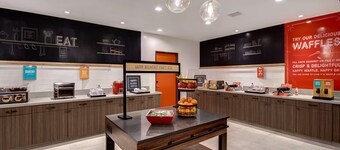 햄튼 인 앤 스위츠 온타리오 란초 쿠카몽가