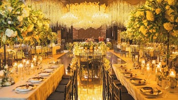 Banquet hall