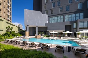 Outdoor pool - Barranquilla Marriott Hotel (Puerto Colombia)