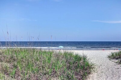 Stunning Oceanfront Luxury @ Amelia Surf & Racquet Club
