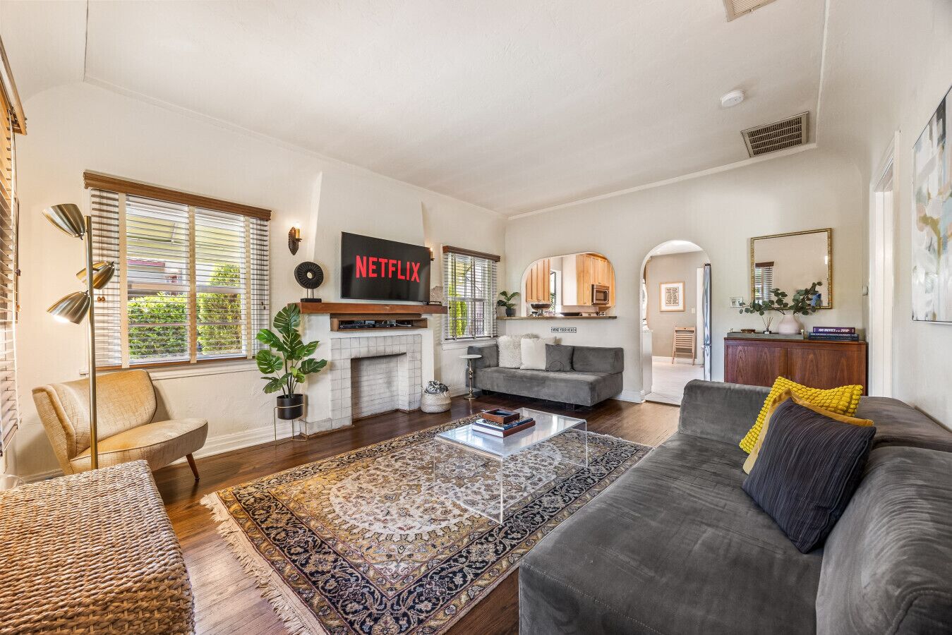 Televisión y estéreo 