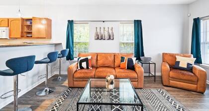 Modern| Spacious 3BR + 2B| 5 mins to DT Durham